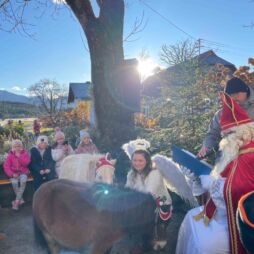 Adventzauber in Schiefling am Wörthersee Weihnachtsmarkt Nikolo